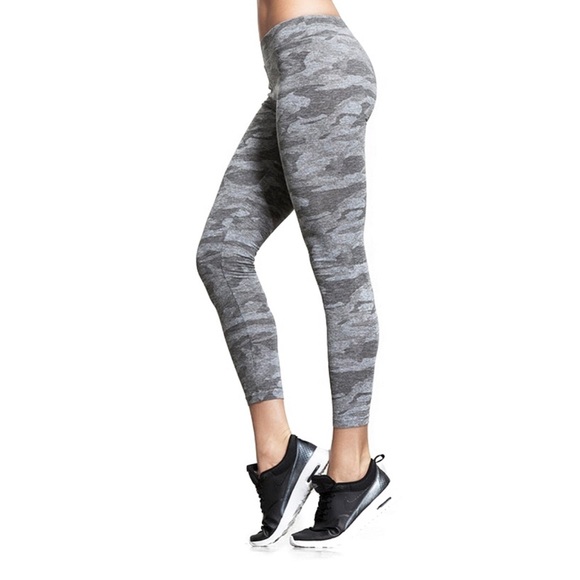 Monrow Womens Granite Camo Sporty Legging